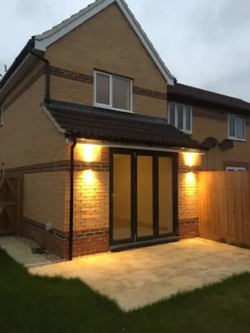 Aluminium bifold doors